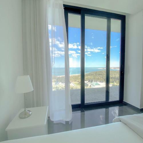 Villa Uprising House With Private Pool & Ocean View