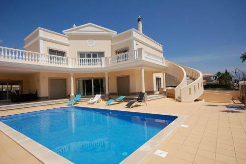 Villa Costa