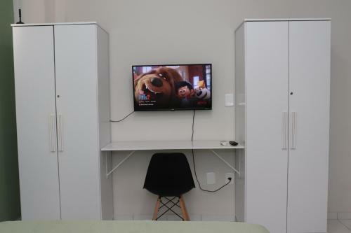 Apartamento 320 - Flat Netflix E Amazon. Seu Pet Bem Vindo!!!