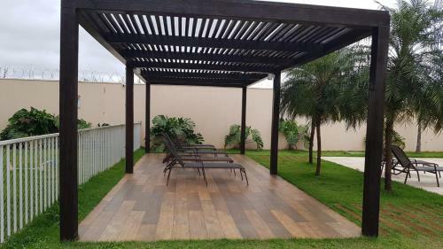 Apartamento 320 - Flat Netflix E Amazon. Seu Pet Bem Vindo!!!