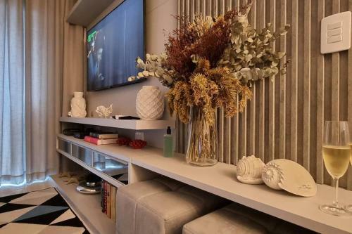 Apartamento Requinte E Conforto Com M�veis Novos E Vista Mar