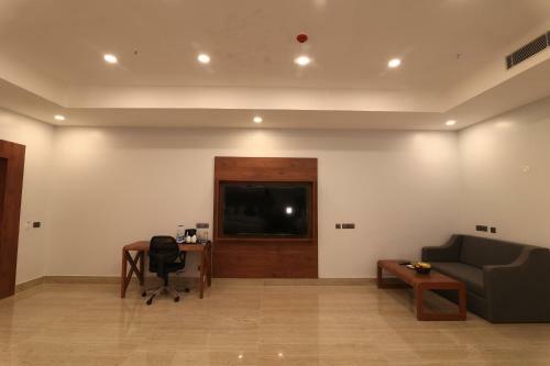 Seven Hills Hotel