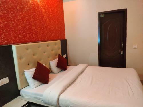 Hotel Raj Palace
