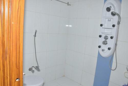 Oyo 89600 Hotel Ravi Palace Rajkot