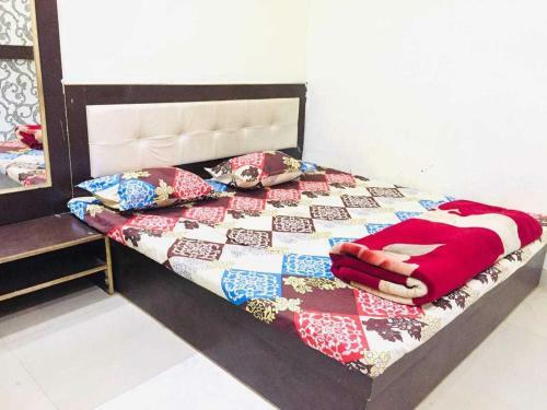 Hotel Oyo 89692 Ajaypalgarh Resort