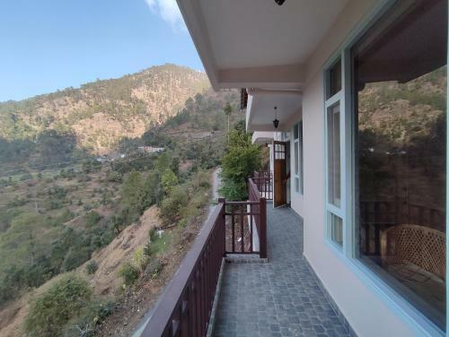 Kainchi Homestay