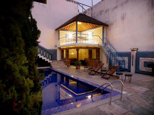 Ayu Villa
