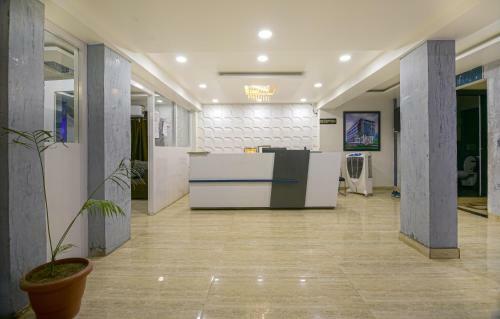 Hotel Pal Residency