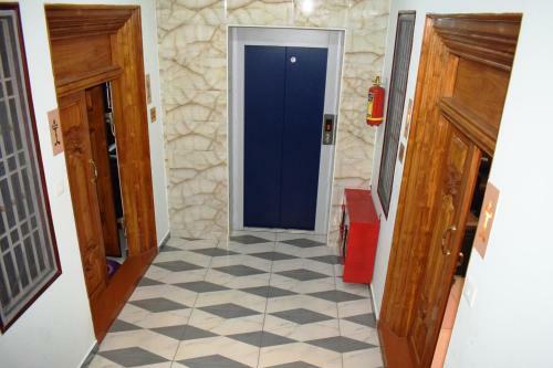 Apartamento White Tulip Residency