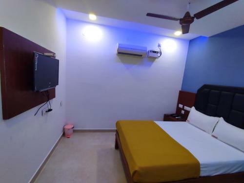 Hotel Db Max