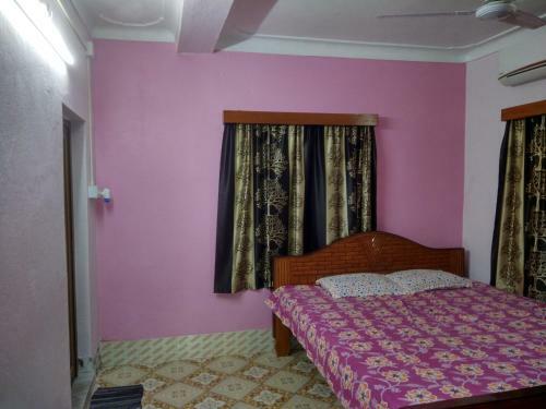 Hotel Roy Guest House