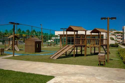 Apartamento Muro Alto Condom�nio Clube Flat 211