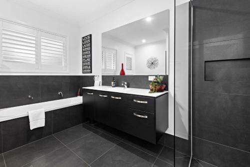 Mt Coolum Summit Beach House