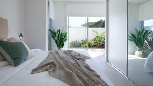 Belle Mare Holiday House