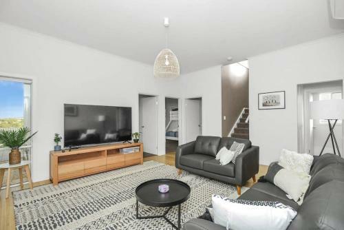 New Listing Discount - Dunescape 4br With Sea Views