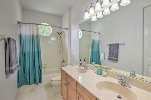Lakefront Miramar Retreat With Saltwater Pool!