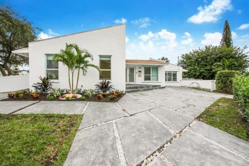 Villa Casa Esperanza - 24 Sleeps - 10 Min From The Beach
