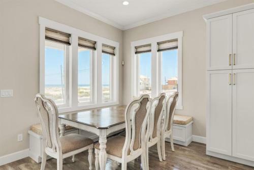 Nonni 'n Poppy's By Pensacola Beach Properties