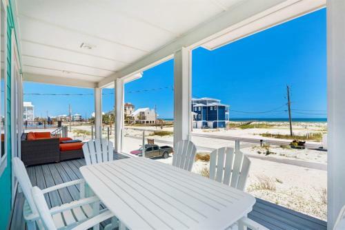 Nonni 'n Poppy's By Pensacola Beach Properties