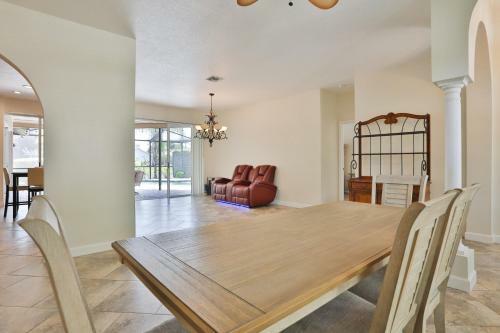 East Lake Retreat