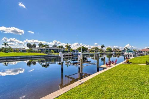 Punta Gorda Escape With Private Lanai And Pool!