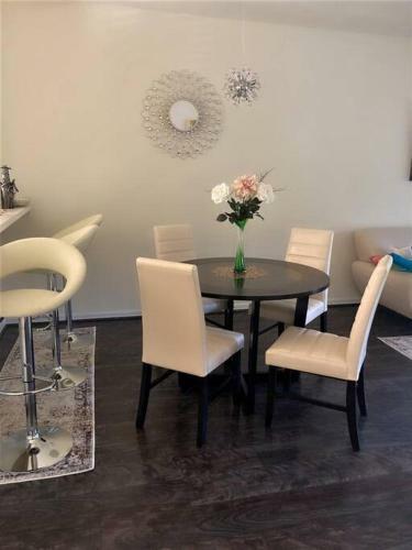 Apartamento Beautiful Pool View Condo