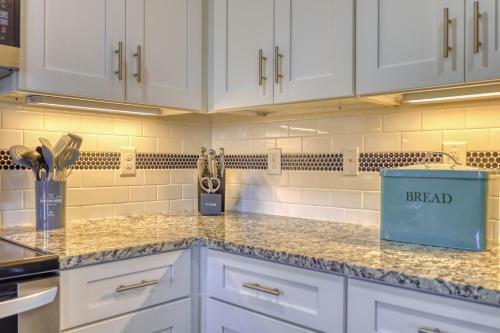Cheerful 3bdrm Home, With Heated Pool
