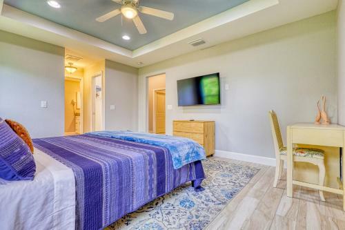 Cheerful 3bdrm Home, With Heated Pool