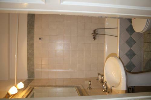 Hotel Avra