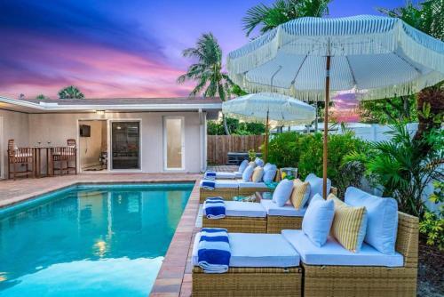 Pompano Pool Paradise