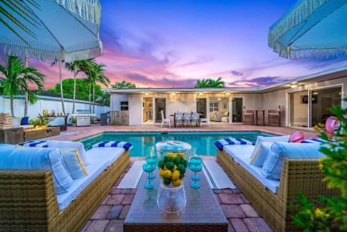 Pompano Pool Paradise
