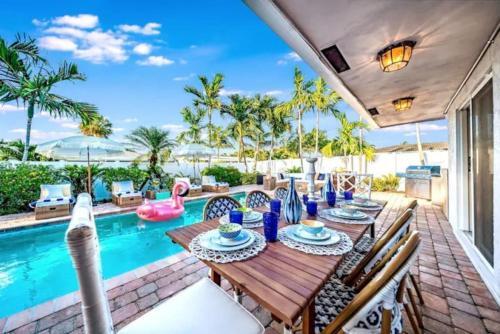 Pompano Pool Paradise
