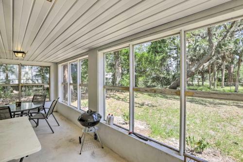 Steinhatchee River House With Boat Ramp Nearby!