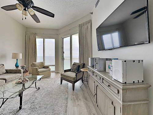 Apartamento Emerald Isle #1703