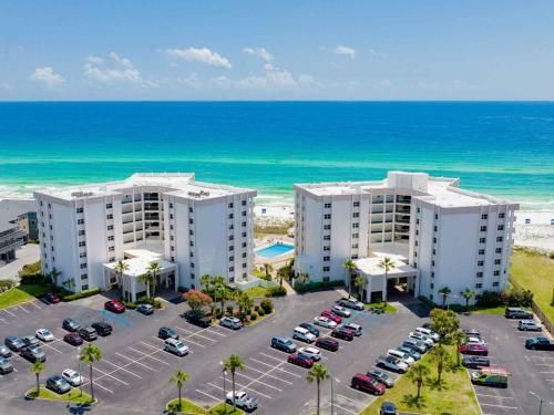 Apartamento Regency Towers #205 West