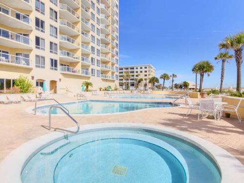 Apartamento Emerald Isle #304