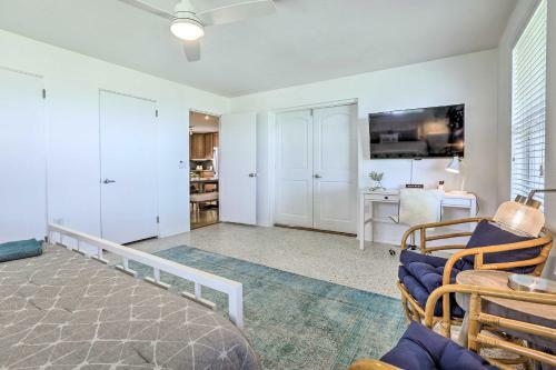 Lakefront Tavares Home With Sunroom And Boat Dock