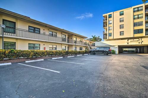 Apartamento Isla Del Sol Condo About 2 Mi To St Pete Beach!