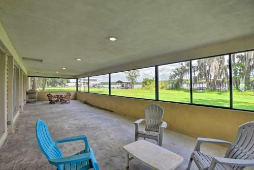 Waterfront Welaka Escape With Private Docks!