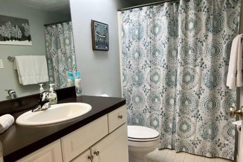 Newly Listed - Saddlebrook Resort - Peaceful Pond Paradise - Pet Friendly