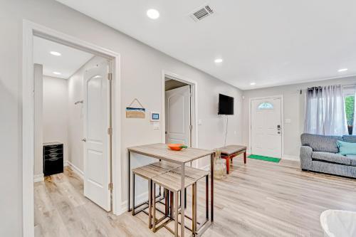 Central Sarasota Delight