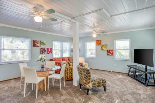Commonwealth Casas