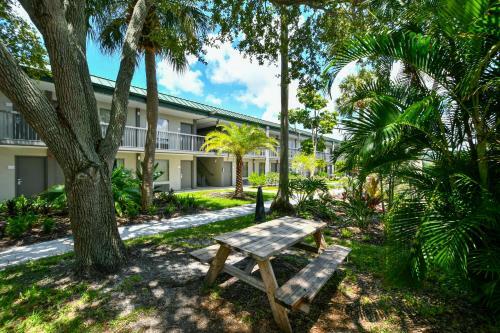 Apartamento Ramad 612 - Pool, Bunk Beds, Huge Tv, Tiki Bar