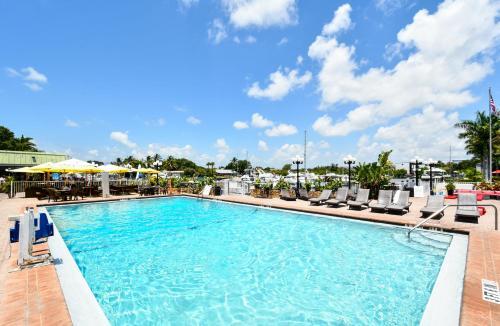 Apartamento Ramad 612 - Pool, Bunk Beds, Huge Tv, Tiki Bar