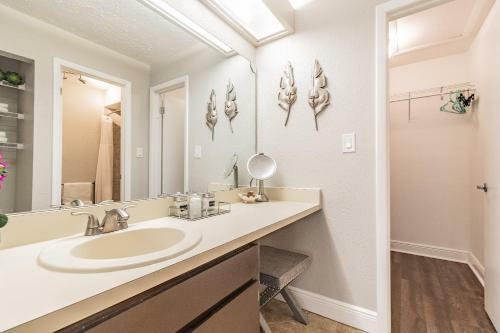 Zen Holistic Retreat By Carrollwood/westchase