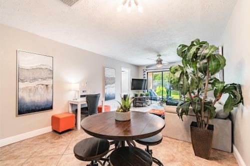 Zen Holistic Retreat By Carrollwood/westchase