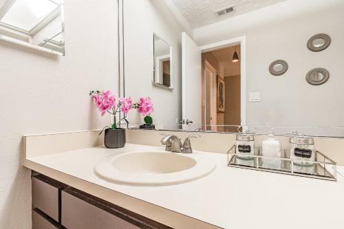 Zen Holistic Retreat By Carrollwood/westchase
