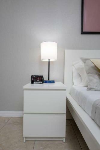 Upscale Modern Apartment