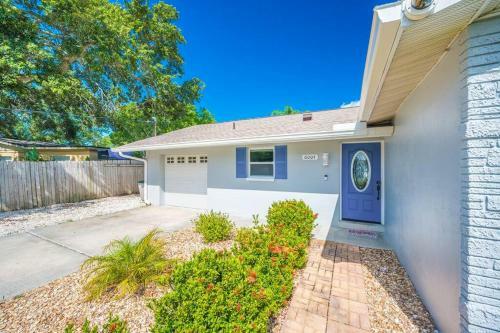 Pool Waterfront Casa Del Sol Centrally Located