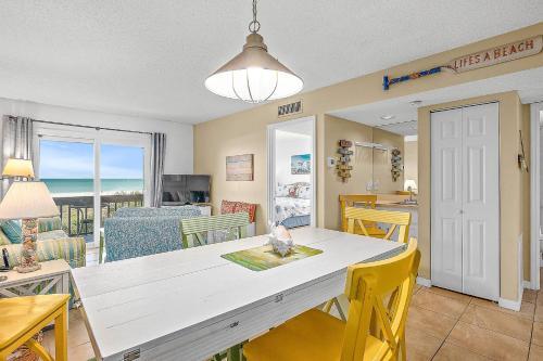 St Aug Ocean And Racquet II